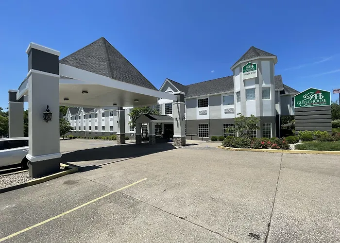 Resort: Guesthouse Inn & Suites Lexington
